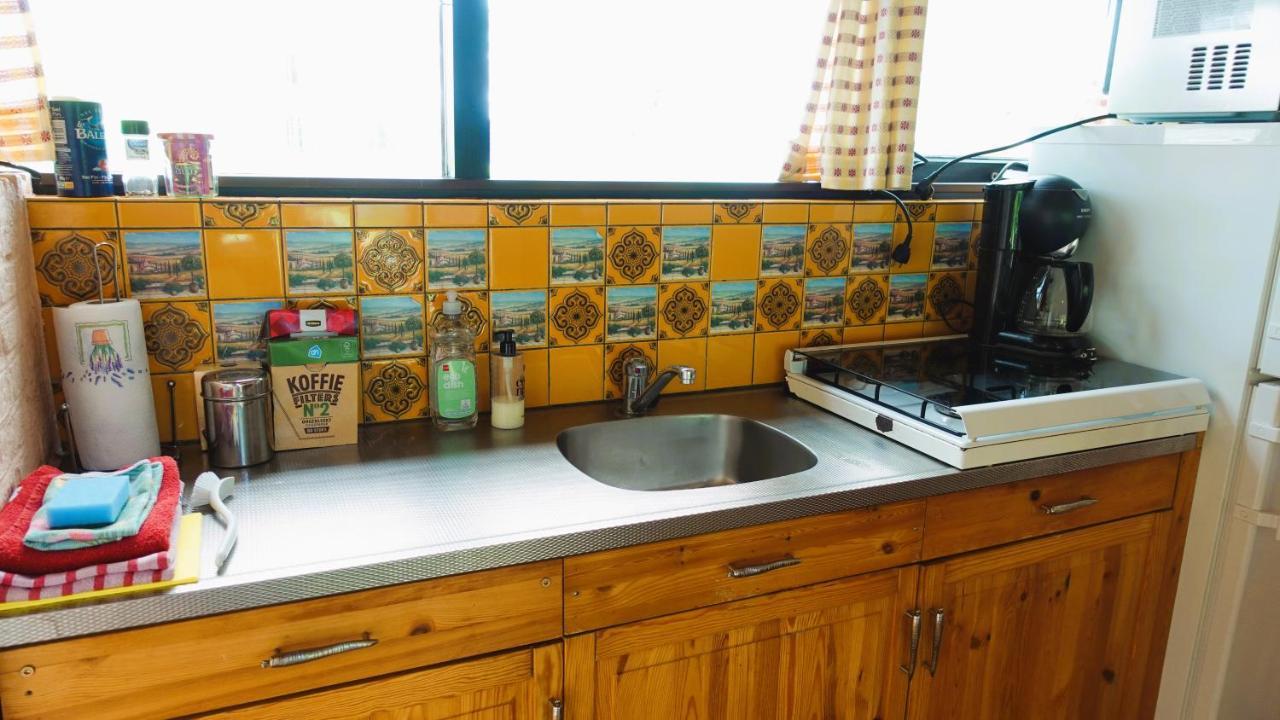 Oude-Tonge Holiday House Near Fishing Waters Εξωτερικό φωτογραφία